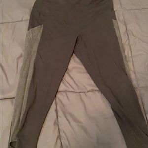 Calvin Klein Cropped Leggings